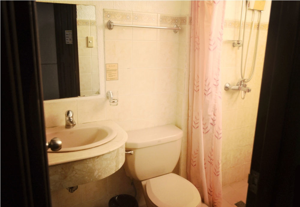 Vive Hotel 马卡蒂 外观 照片